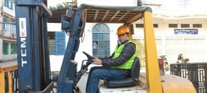 Học lái xe nâng ở hà nội với học phí ưu đãi